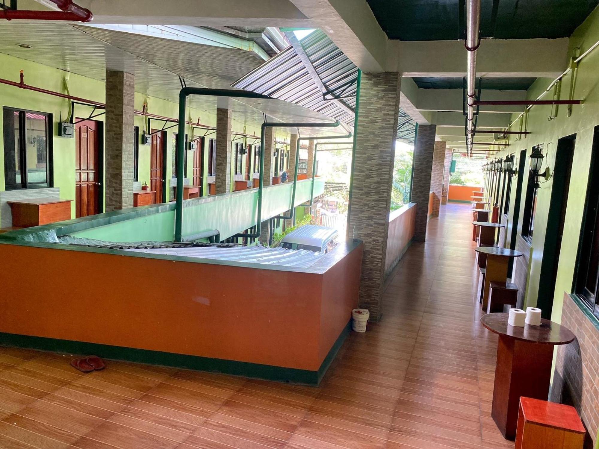 Aosmec Square Hotel Đảo Mactan Ngoại thất bức ảnh